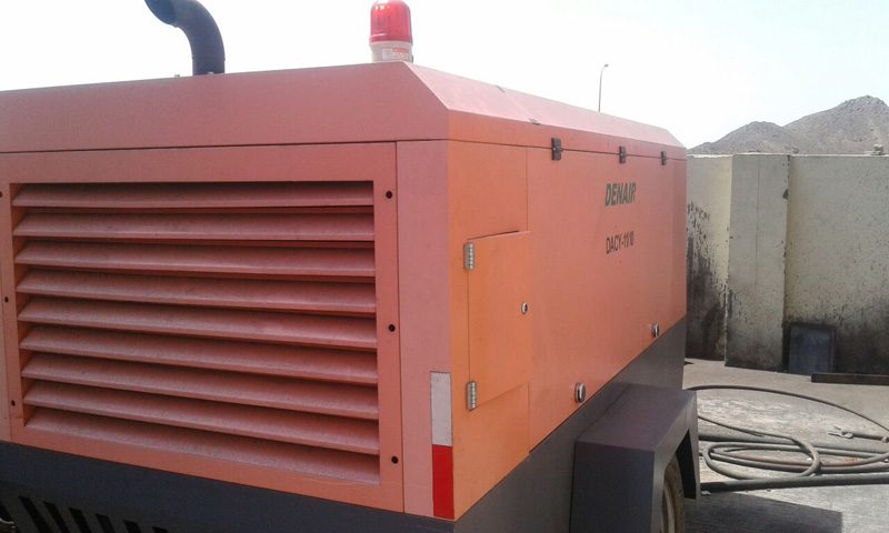 DENAIR Diesel Portable Air Compressor for Sandblasting in Oman